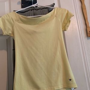 guess off the shoulder top rlly cute